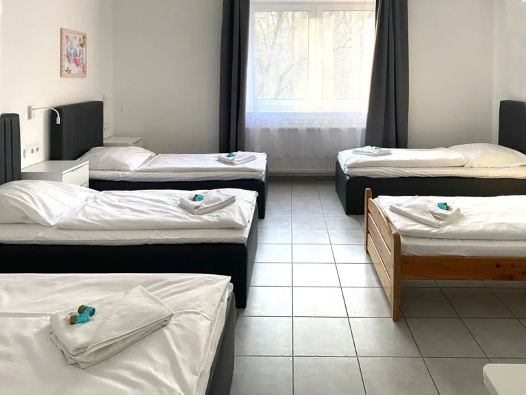 5-Bett-Zimmer